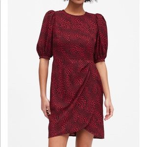 NWT Banana Republic Puff SleeveSheath Dress